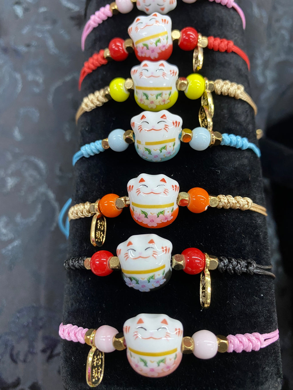 Pulsera maneki neko