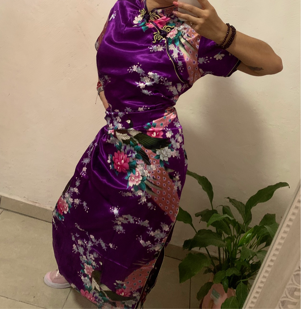 Qipao morado talla extra