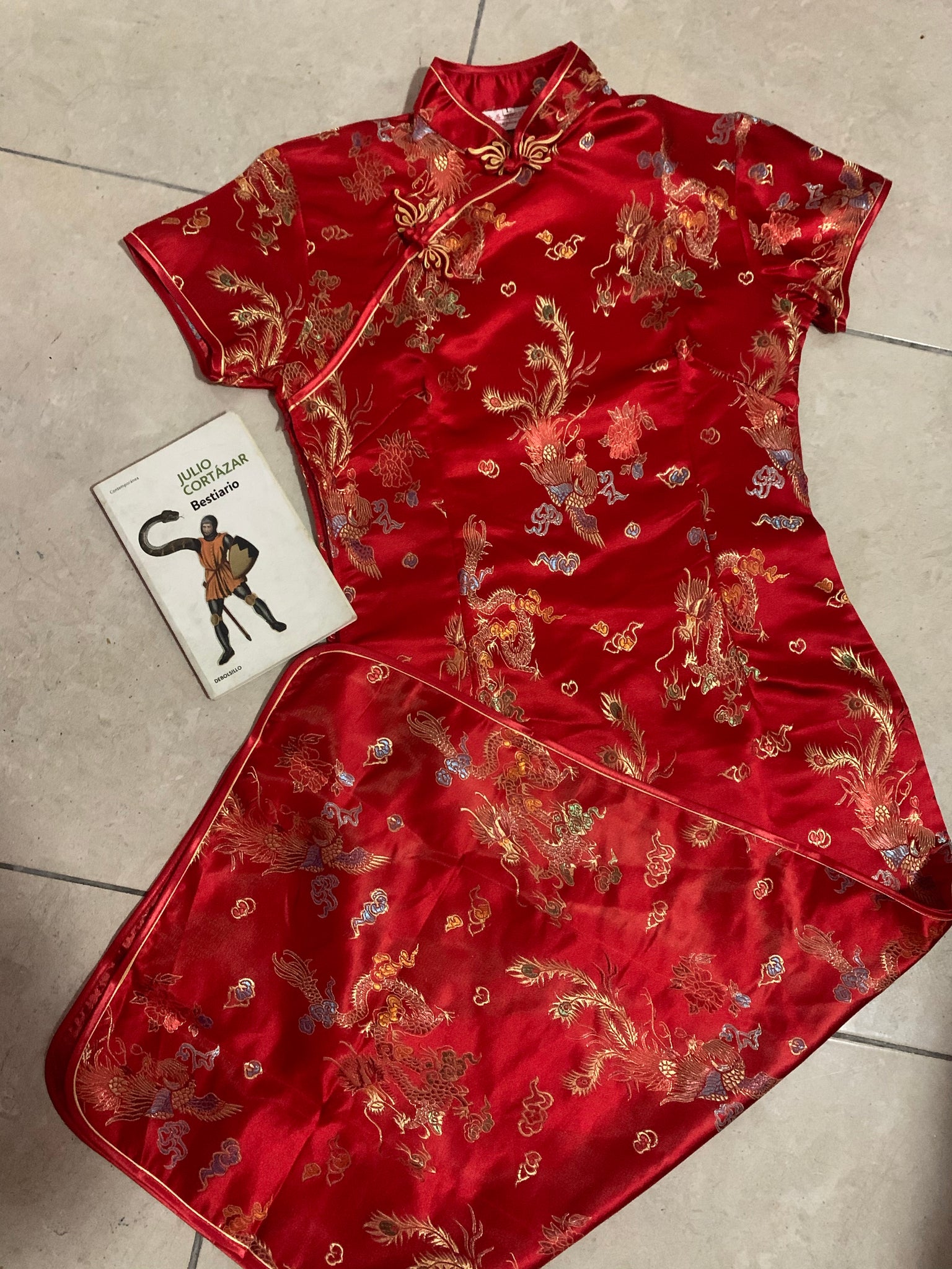 Qipao dragon rojo