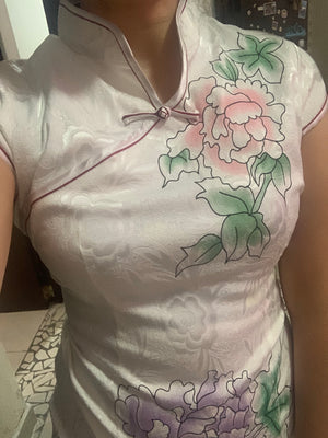 Qipao blanco flores