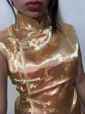Qipao amarillo